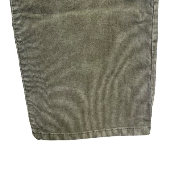 St Johns Bay Straight Leg Corduroy Pants Size 10 Green Colored Simple Fall Basic - Picture 2 of 9